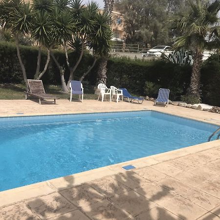 Modern Apartment In Pafos Near The Sea エクステリア 写真